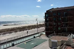 750 W Broadway, Long Beach, NY 11561 - Photo 24