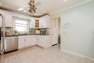 472 Kirkman Ave, Elmont, NY 11003 - Photo 10