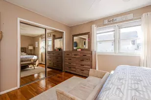 472 Kirkman Ave, Elmont, NY 11003 - Photo 12