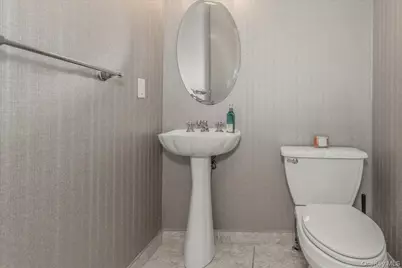 263 James Street, Franklin Square, NY 11010 - Photo 12