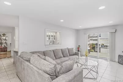 263 James Street, Franklin Square, NY 11010 - Photo 10