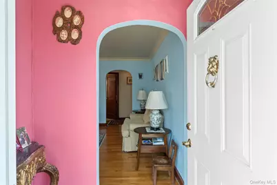 18 Butler Place, Yonkers, NY 10710 - Photo 6