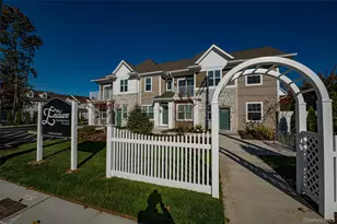 1 Conklin St, Farmingdale, NY 11735 - Photo 2