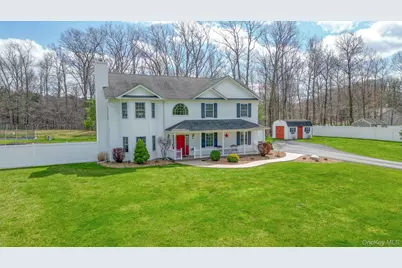 8 Dot Calm Drive, Otisville, NY 10963 - Photo 4