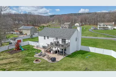 8 Dot Calm Drive, Otisville, NY 10963 - Photo 12