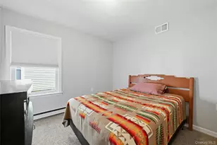 204 Belfast Ln, Ridge, NY 11961 - Photo 10