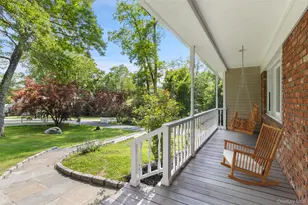 2 Lalli Dr, Katonah, NY 10536 - Photo 6