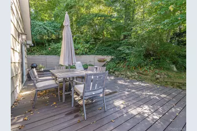 8 Laurel Way, Sea Cliff, NY 11579 - Photo 30
