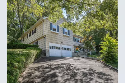 8 Laurel Way, Sea Cliff, NY 11579 - Photo 26