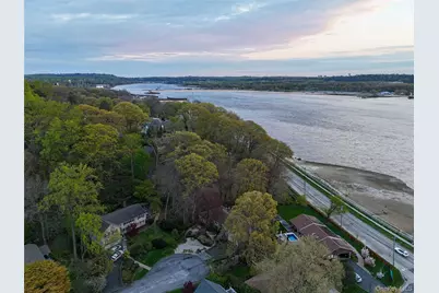 8 Laurel Way, Sea Cliff, NY 11579 - Photo 36