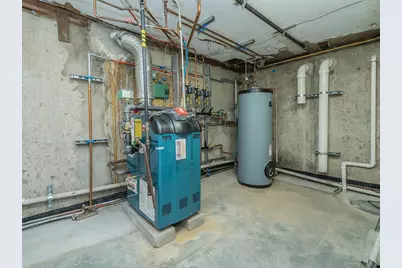 8 Laurel Way, Sea Cliff, NY 11579 - Photo 32