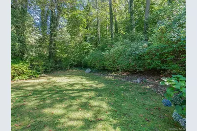 8 Laurel Way, Sea Cliff, NY 11579 - Photo 28