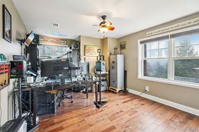 55 Buckberg Mountain Road, Tomkins Cove, NY 10986 - Photo 20