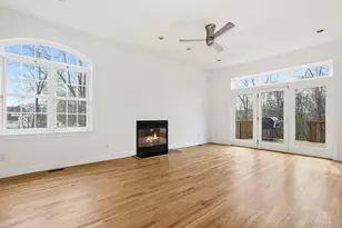 37 Willets Way, Newburgh, NY 12550 - Photo 8