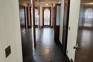 125 W Hoffman Ave, Lindenhurst, NY 11757 - Photo 14