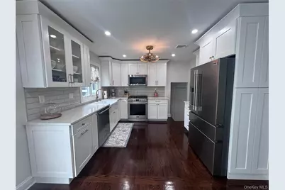 218 Ocean Avenue, Northport, NY 11768 - Photo 6