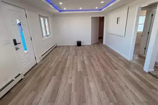 284 15th St, West Babylon, NY 11704 - Photo 6