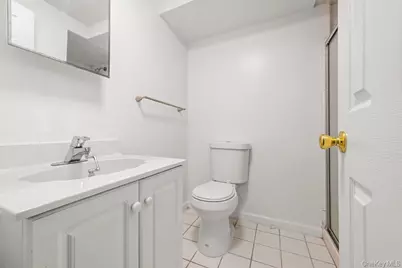 131 Pelhamdale Avenue, Mount Vernon, NY 10553 - Photo 16