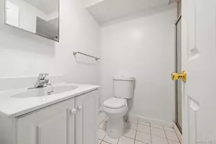 131 Pelhamdale Ave, Mount Vernon, NY 10553 - Photo 16