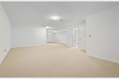 131 Pelhamdale Avenue, Mount Vernon, NY 10553 - Photo 14