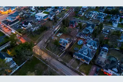 320 S Bayview Avenue, Freeport, NY 11520 - Photo 48