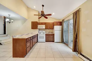 320 S Bayview Ave, Freeport, NY 11520 - Photo 28