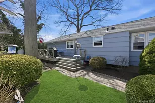 46 Bedford Ave, Massapequa, NY 11758 - Photo 16