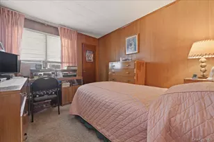 46 Bedford Ave, Massapequa, NY 11758 - Photo 10