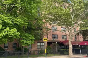 131-11 Kew Gardens, Richmond Hill, NY 11418 - Photo 2