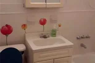 131-11 Kew Gardens, Richmond Hill, NY 11418 - Photo 4