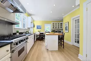 91 Vaughn Ave, New Rochelle, NY 10801 - Photo 16