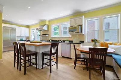91 Vaughn Avenue, New Rochelle, NY 10801 - Photo 14
