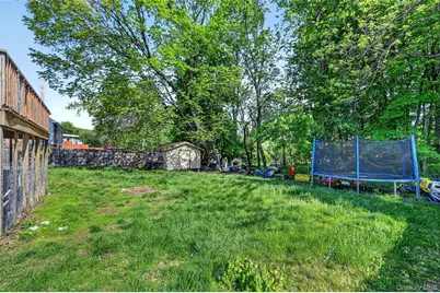 20 Hilltop Drive, New Windsor, NY 12553 - Photo 20
