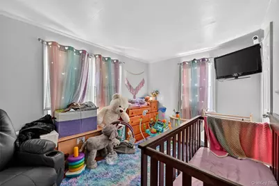 20 Hilltop Drive, New Windsor, NY 12553 - Photo 14