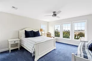 176 Beach Ln, Westhampton Beach, NY 11978 - Photo 18