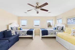 176 Beach Ln, Westhampton Beach, NY 11978 - Photo 20