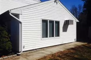5 Evelyn Rd, Port Jefferson, NY 11776 - Photo 2