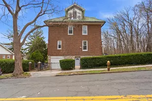 128 Parkway N, Yonkers, NY 10704 - Photo 42