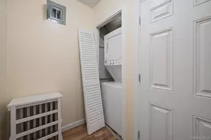 185 Woodworth Ave, Yonkers, NY 10701 - Photo 20