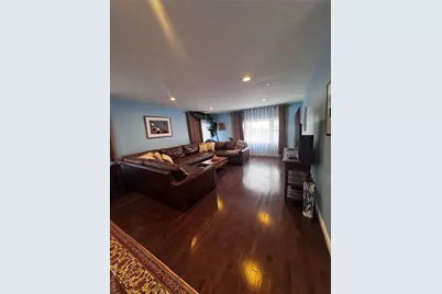 45 Kildare Road, Island Park, NY 11558 - Photo 2