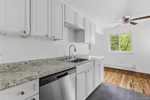 2 Woods End Cir, Peekskill, NY 10566 - Photo 8