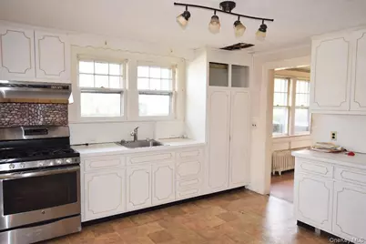 11 Hulse Street, Bellport, NY 11713 - Photo 12