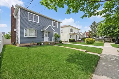 144-10 256th Street #2nd Fl, Rosedale, NY 11422 - Photo 16
