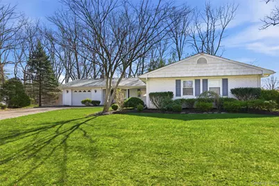 11 Shadetree Lane, Stony Brook, NY 11790 - Photo 1