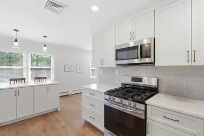 11 Shadetree Lane, Stony Brook, NY 11790 - Photo 8