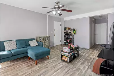 12425 Flatlands Ave Flatlands Ave, Brooklyn, NY 11208 - Photo 8