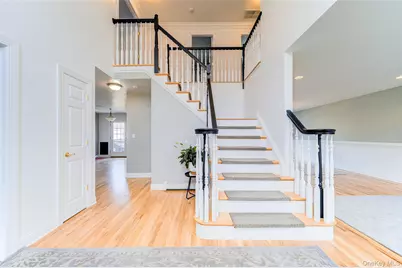 24 Dunthorne Drive, Bloomingburg, NY 12721 - Photo 4