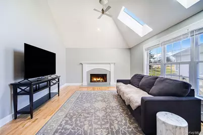 24 Dunthorne Drive, Bloomingburg, NY 12721 - Photo 8