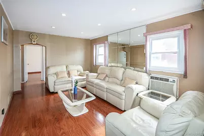 230 S King Street, Elmont, NY 11003 - Photo 4