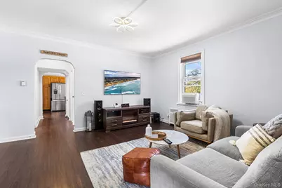 1517 10th Street, West Babylon, NY 11704 - Photo 6